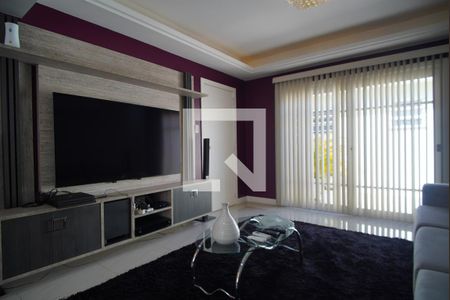 Sala de casa à venda com 3 quartos, 205m² em Jardim Itu Sabará, Porto Alegre