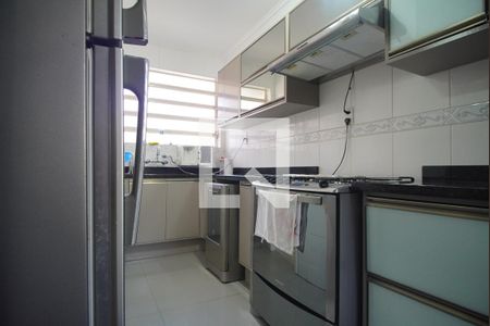 Casa à venda com 205m², 3 quartos e 2 vagasCozinha