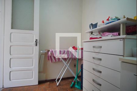 Casa à venda com 205m², 3 quartos e 2 vagasQuarto de Serviço