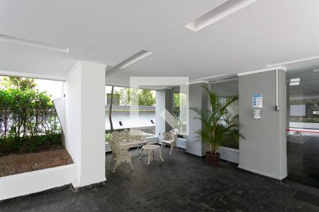 Apartamento para alugar com 122m², 3 quartos e 1 vaga Apartamento para alugar com 122m², 3 quartos e 1 vagaÁrea comum