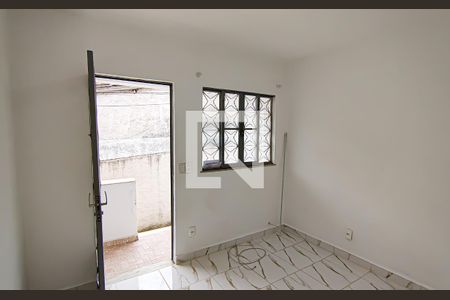 Sala de casa à venda com 1 quarto, 75m² em Taquara, Rio de Janeiro