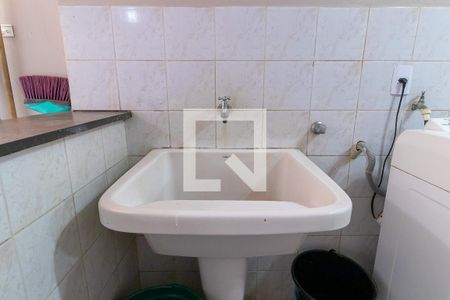 Casa à venda com 260m², 5 quartos e 4 vagas Casa à venda com 260m², 5 quartos e 4 vagasÁrea de serviço