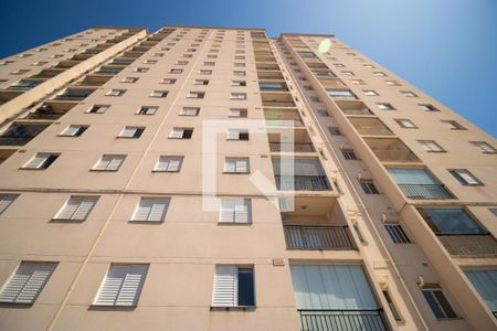 Apartamento à venda com 70m², 3 quartos e 2 vagasFachada