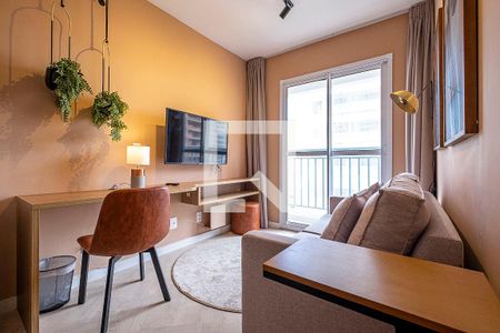 Sala/Cozinha de apartamento à venda com 1 quarto, 31m² em Pinheiros, São Paulo