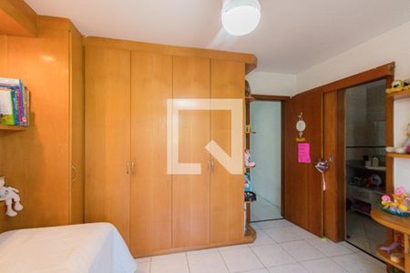 Casa de condomínio à venda com 380m², 3 quartos e 1 vagaSuíte 2