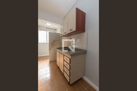 Cozinha de kitnet/studio à venda com 1 quarto, 46m² em Centro, Campinas