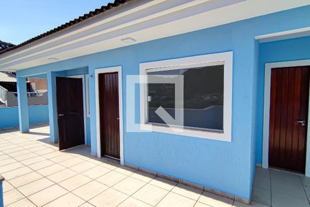 Casa à venda com 230m², 4 quartos e 4 vagas Casa à venda com 230m², 4 quartos e 4 vagasterraço