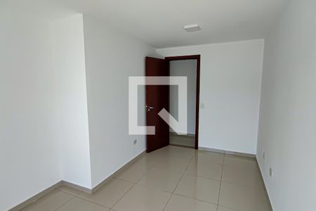 Casa à venda com 230m², 4 quartos e 4 vagas Casa à venda com 230m², 4 quartos e 4 vagasquarto 2