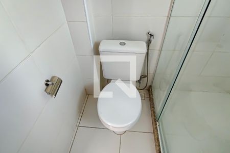 Casa à venda com 230m², 4 quartos e 4 vagas Casa à venda com 230m², 4 quartos e 4 vagasquarto 1 suite