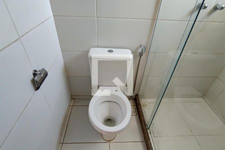 Casa à venda com 230m², 4 quartos e 4 vagas Casa à venda com 230m², 4 quartos e 4 vagasbanheiro social