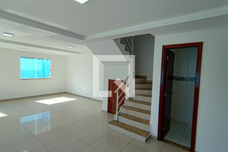 sala de casa à venda com 4 quartos, 230m² em Taquara, Rio de Janeiro