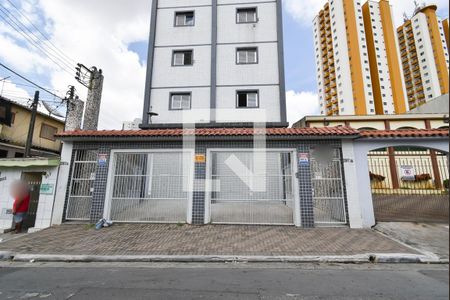 Apartamento para alugar com 70m², 2 quartos e 1 vagaFachada