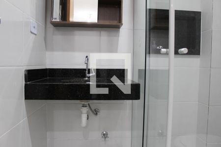 Banheiro de apartamento à venda com 1 quarto, 27m² em Vila Prudente, São Paulo