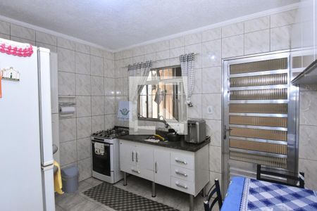 Cozinha de casa para alugar com 2 quartos, 150m² em Jardim Itapema, São Paulo