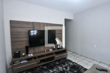 Sala de casa para alugar com 2 quartos, 150m² em Jardim Itapema, São Paulo