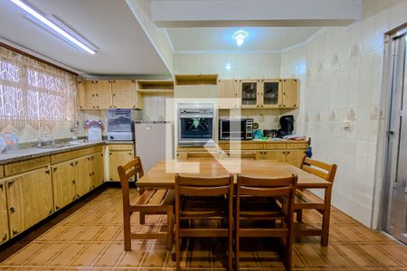 Apartamento à venda com 117m², 3 quartos e sem vagaCozinha