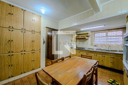 Apartamento à venda com 117m², 3 quartos e sem vagaCozinha