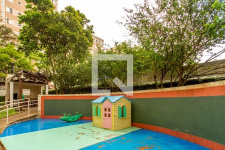 Apartamento para alugar com 49m², 2 quartos e 1 vaga Apartamento para alugar com 49m², 2 quartos e 1 vagaÁrea comum - Playground