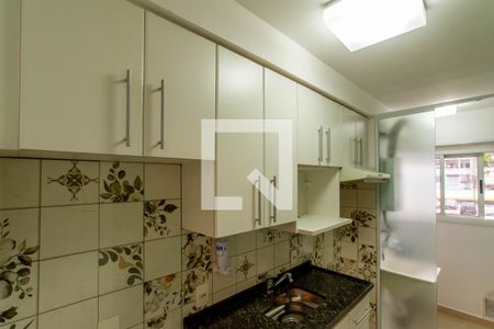 Apartamento para alugar com 49m², 2 quartos e 1 vaga Apartamento para alugar com 49m², 2 quartos e 1 vagaCozinha - Armários