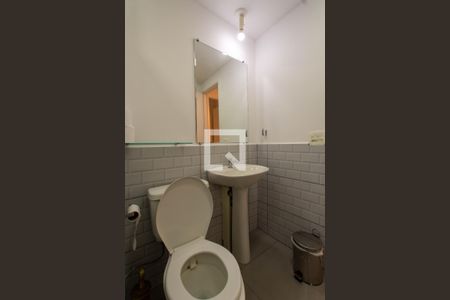 Apartamento para alugar com 49m², 2 quartos e 1 vaga Apartamento para alugar com 49m², 2 quartos e 1 vagaBanheiro