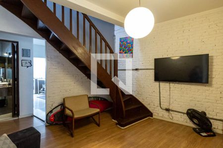 Sala de casa à venda com 3 quartos, 120m² em Vila Dom Pedro I, São Paulo