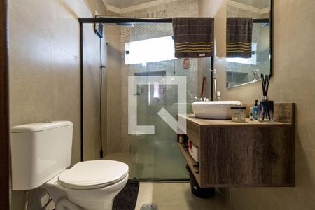 Casa à venda com 120m², 3 quartos e 1 vagaBanheiro