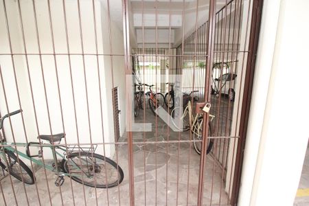 Studio à venda com 34m², 1 quarto e sem vaga Studio à venda com 34m², 1 quarto e sem vagaBicicletário