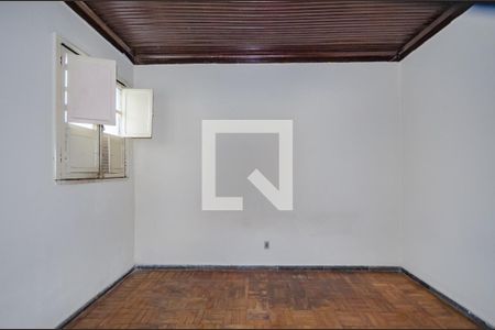 Casa à venda com 130m², 3 quartos e 4 vagasQuarto 2