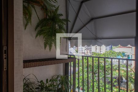 Sacada de apartamento para alugar com 3 quartos, 120m² em Balneário Cidade Atlântica, Guarujá