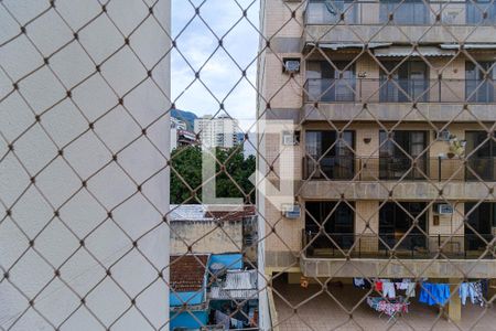 Quarto 2 Vista de apartamento para alugar com 2 quartos, 45m² em Tijuca, Rio de Janeiro