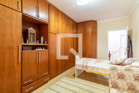 Casa à venda com 486m², 4 quartos e 6 vagas Casa à venda com 486m², 4 quartos e 6 vagasQuarto 2