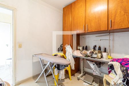 Casa à venda com 486m², 4 quartos e 6 vagas Casa à venda com 486m², 4 quartos e 6 vagasEdícula