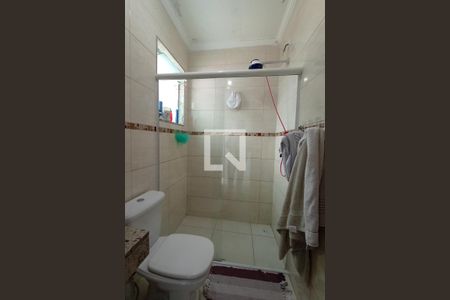 Casa à venda com 240m², 3 quartos e 2 vagasBanheiro da Suíte