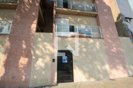 Studio à venda com 27m², 1 quarto e sem vaga Studio à venda com 27m², 1 quarto e sem vagaFachada