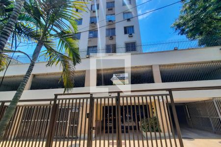 Apartamento à venda com 55m², 2 quartos e 1 vagaFachada