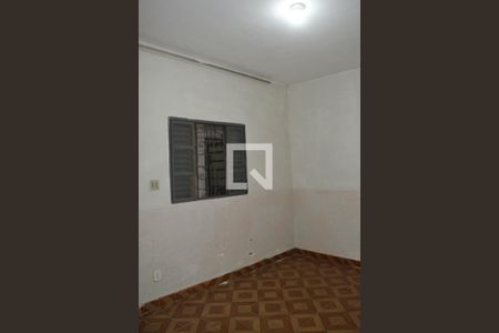 Sala/Quarto de casa à venda com 1 quarto, 70m² em Vila Santo Estefano, São Paulo