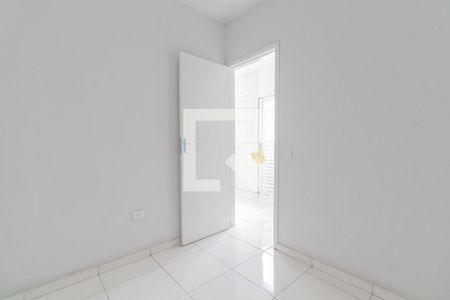 Quarto 1 de apartamento para alugar com 2 quartos, 30m² em Jardim Lucia, São Paulo