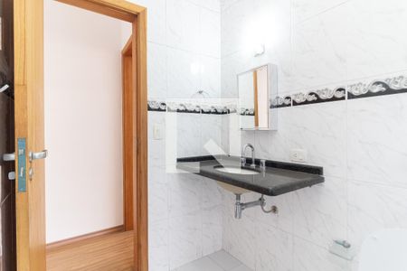 Casa para alugar com 230m², 3 quartos e 3 vagasBanheiro Social