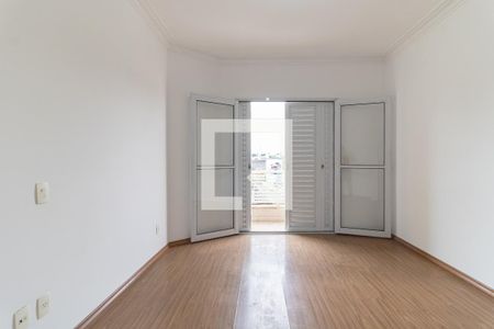 Casa para alugar com 230m², 3 quartos e 3 vagasSuíte