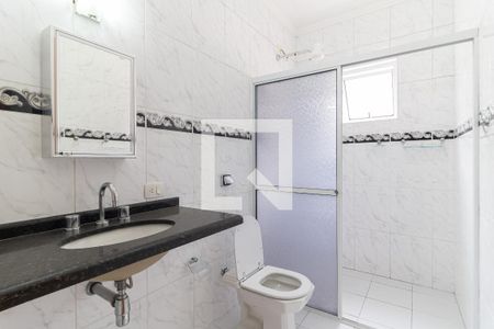 Casa para alugar com 230m², 3 quartos e 3 vagasBanheiro Social