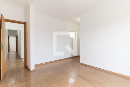 Casa para alugar com 230m², 3 quartos e 3 vagasSuíte