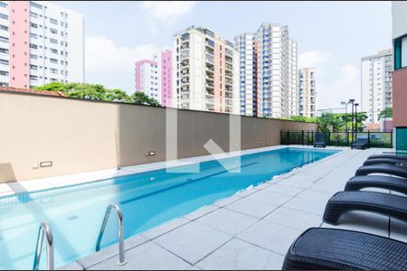 Apartamento à venda com 52m², 1 quarto e 1 vaga Apartamento à venda com 52m², 1 quarto e 1 vagaÁrea comum - Piscina