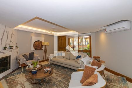 Sala de casa de condomínio à venda com 5 quartos, 320m² em Boa Vista, Porto Alegre