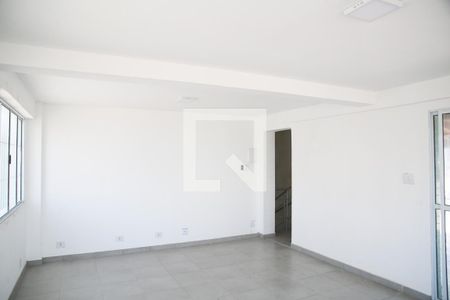 Apartamento para alugar com 155m², 3 quartos e sem vaga Apartamento para alugar com 155m², 3 quartos e sem vagaSalão