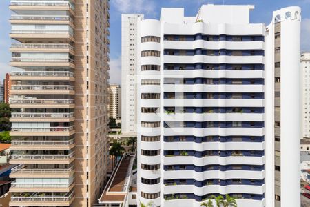 Vista de kitnet/studio para alugar com 1 quarto, 41m² em Indianópolis, São Paulo