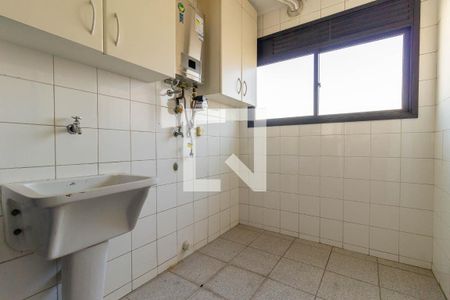 Apartamento para alugar com 168m², 3 quartos e 3 vagas Apartamento para alugar com 168m², 3 quartos e 3 vagasLavandeira