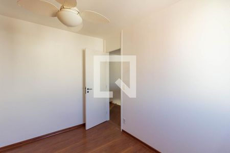 Apartamento para alugar com 168m², 3 quartos e 3 vagas Apartamento para alugar com 168m², 3 quartos e 3 vagasQuarto