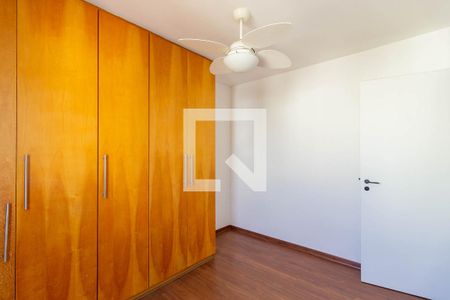 Apartamento para alugar com 168m², 3 quartos e 3 vagas Apartamento para alugar com 168m², 3 quartos e 3 vagasQuarto