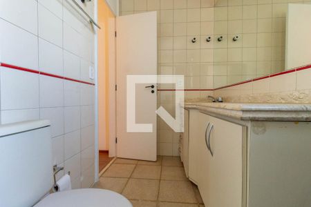 Apartamento para alugar com 168m², 3 quartos e 3 vagas Apartamento para alugar com 168m², 3 quartos e 3 vagasBanheiro da Suíte 1
