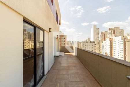 Apartamento para alugar com 168m², 3 quartos e 3 vagas Apartamento para alugar com 168m², 3 quartos e 3 vagasVaranda